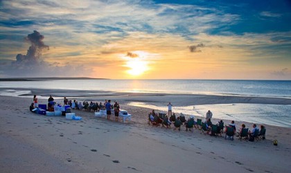 coral-expeditions-hole-in-the-wall-beach-bbq