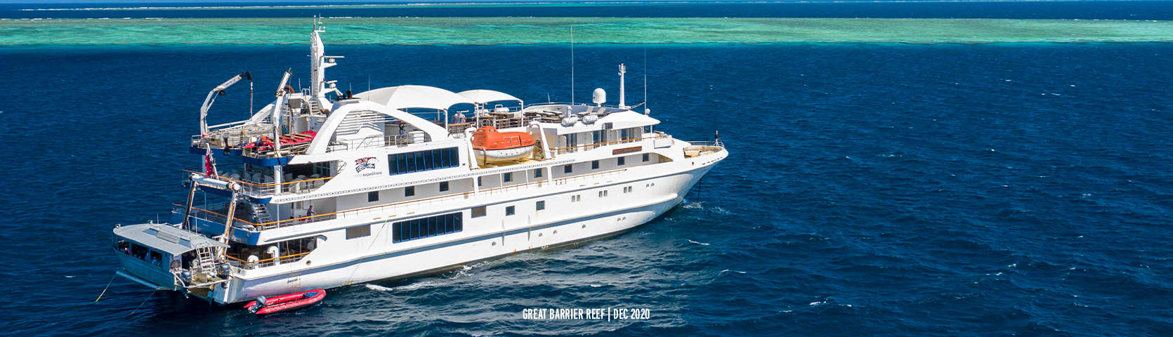 Coral-Discoverer-on-the-Great-Barrier-Reef-December-2020