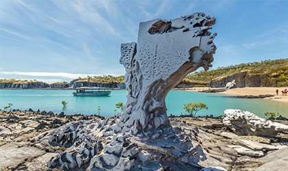 Edeline Island