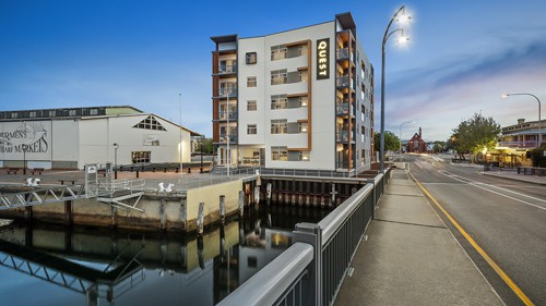 Adelaide - Quest Port Adelaide