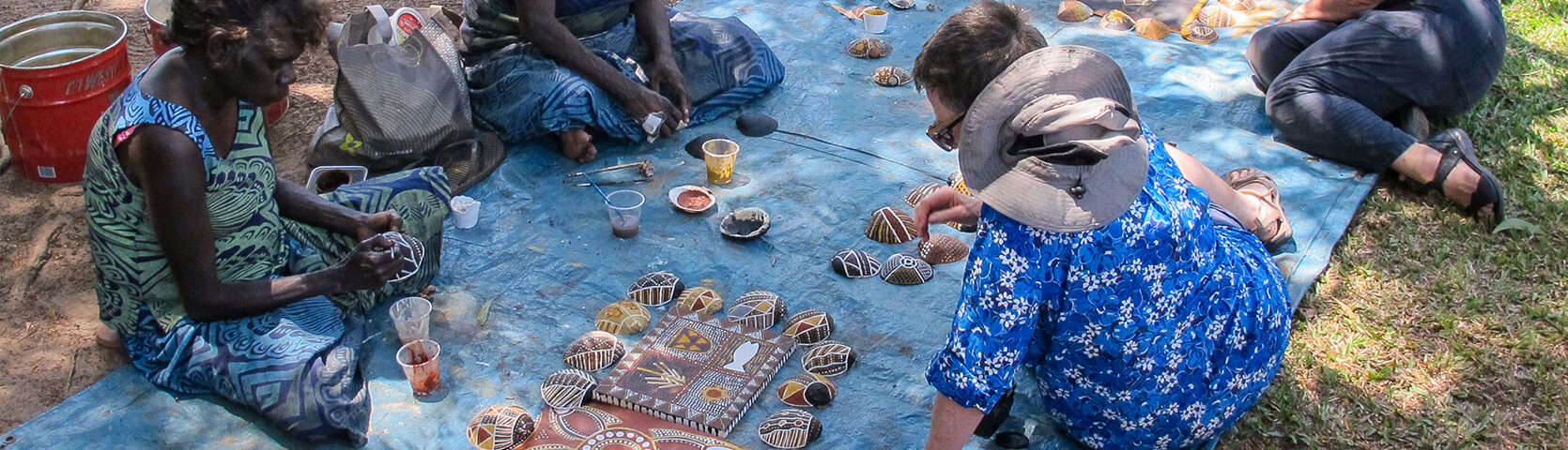 Tiiwi Islands Art - Community Interaction