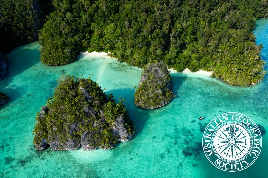 Triton Bay (Aus Geo logo) 900x600px