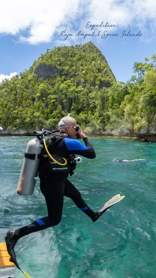 In need of an adventure this weekend? 🌴🌊
 
Tune in to Channel 10 this Sunday, April 27 at 3:30pm (local time) and journey with us through the remote beauty of Raja Ampat & the Spice Islands (part 1).
 
Our short 20-minute documentary captures the breathtaking landscapes, rich cultures, and unforgettable moments of this iconic Coral Expeditions voyage.